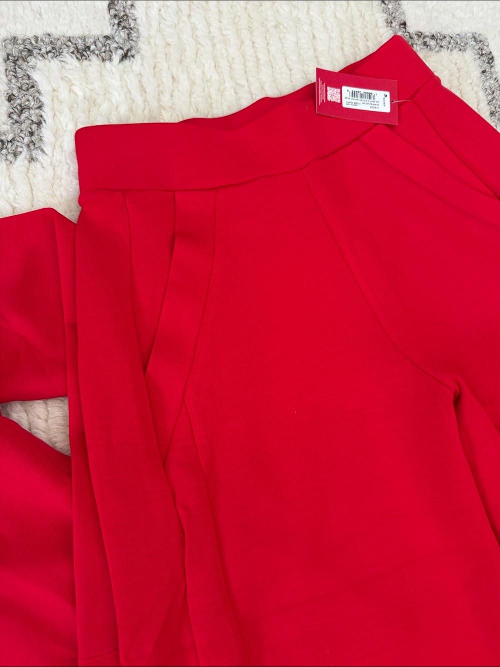 SPANX Air Essentials Red Two-Piece Set - Picture 5 of 8